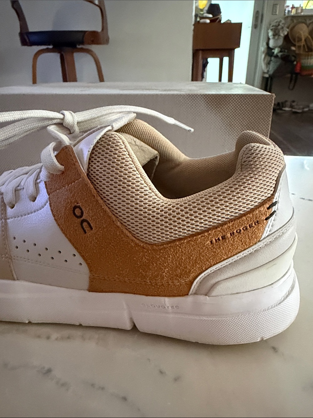 On Running women’s The Roger Federer White and Tan Low-Top Sneakers - Picture 4 of 5